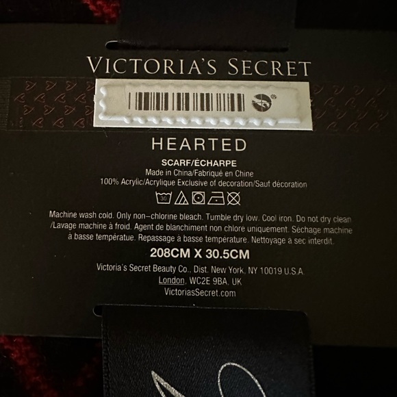 Victoria's Secret Winter Angel Collection Scarf Black Hearted One Size New - Picture 9 of 10